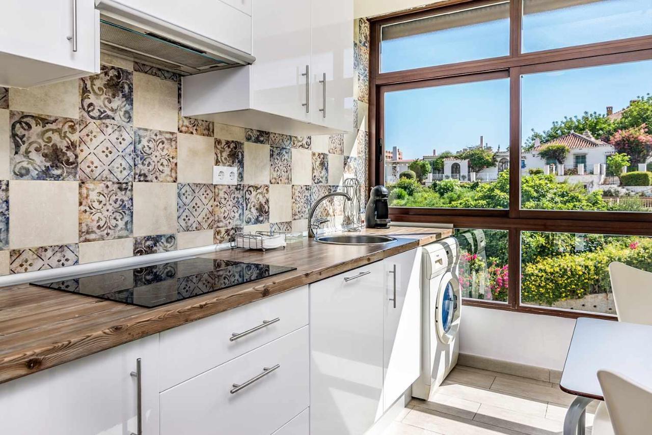 Apartment Loft In Front Of The Sea Benalmadena